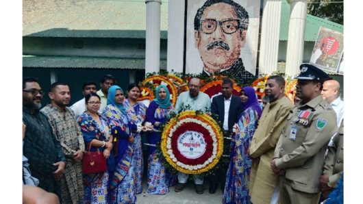 গোয়াইনঘাটে ৭ই মার্চ উপলক্ষে বঙ্গবন্ধুর প্রতিকৃতিতে শ্রদ্ধা নিবেদন