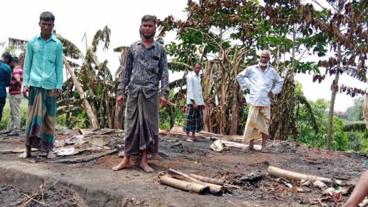 গোয়াইনঘাটে বসতঘর আগুন : আমার আর কিছুই রইলো না