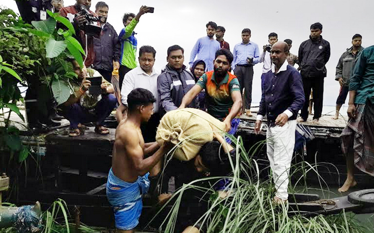 বন্যা দুর্গত মানুষের পাশে সরকার রয়েছে, ভয় পাওয়ার কিছু নেই : শেখ রাসেল হাসান