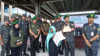 বন্যাদুর্গত এলাকায় শিশু ও বানভাসিদের পাশে আনসার ও ভিডিপি