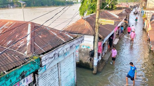 দীর্ঘ মেয়াদী বন্যার কবলে কুশিয়ারা তীরের বাসিন্দারা