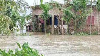 কমেছে বৃষ্টিপাত, সুনামগঞ্জে বন্যা পরিস্থিতির কিছুটা উন্নতি