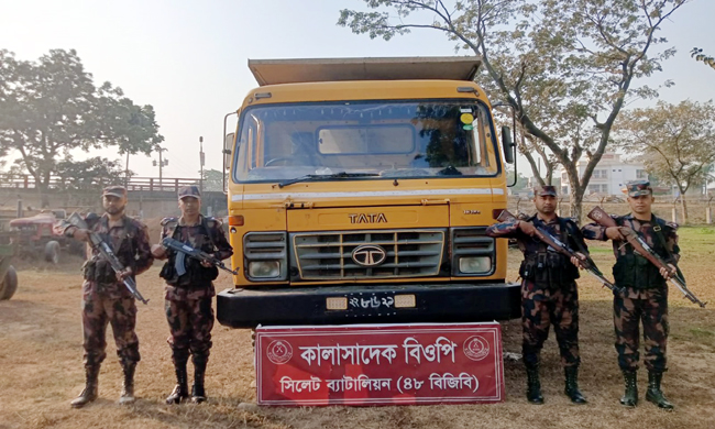 বিজিবি’র অভিযানে ১কোটি ৪৫ লক্ষাধিক টাকার চোরাচালান জব্দ