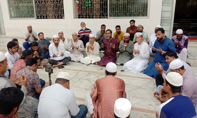 এডভোকেট গাফফার ও বাবলুর সুস্থতা কামনায় সিলেট জেলা স্বেচ্ছাসেবক দলের দোয়া