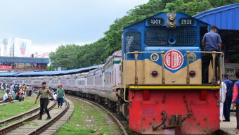 ঈদযাত্রায় বিমানবন্দর স্টেশনে দাঁড়াবে না ৯ ট্রেন