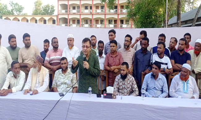 নারীর ক্ষমতায়নে শহীদ জিয়া ও বেগম জিয়ার অবদান অবিস্মরণীয় : খন্দকার মুক্তাদির