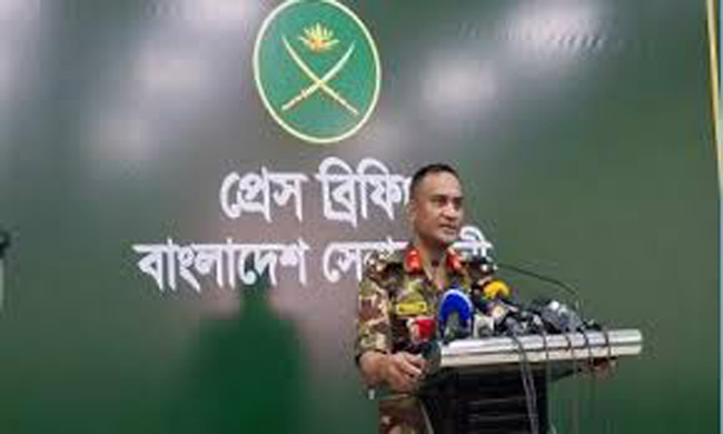 সরকার ও সেনাবাহিনী একে-অপরের সম্পূরক হিসেবে কাজ করছে’