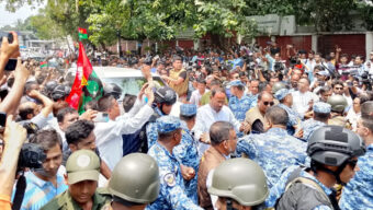 খালেদা জিয়ার আগমনে নেতাকর্মীদের বাঁধভাঙা উচ্ছ্বাস
