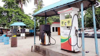 পেট্রোল পাম্পে ধর্মঘট, বৈঠকে বিপিসি