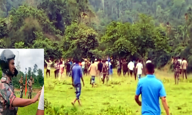 সিলেটের জাফলংয়ে খেলার মাঠ দখল করতে এসে স্থানীয়দের তোপের মুখে ভারতীয় বিএসএফ 