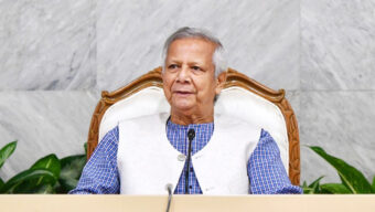 দেশে ফিরলেন প্রধান উপদেষ্টা