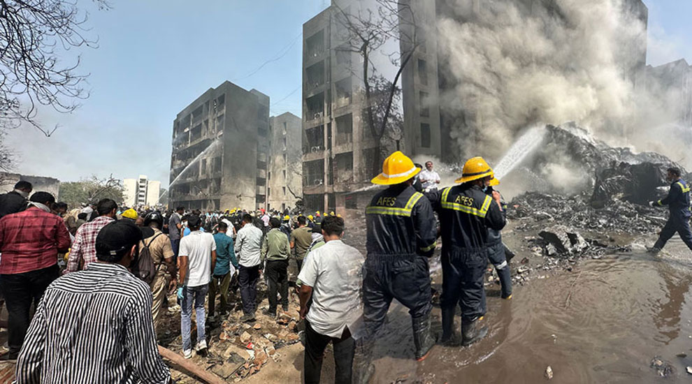 উত্তরায় স্কুল ভবনে বিমান বিধ্বস্তে নিহত বেড়ে ১৯, আহত ১৬৪