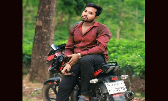 সুনামগঞ্জে পিকআপভ্যানের ধাক্কায় মোটরসাইকেল আরোহীর প্রাণ