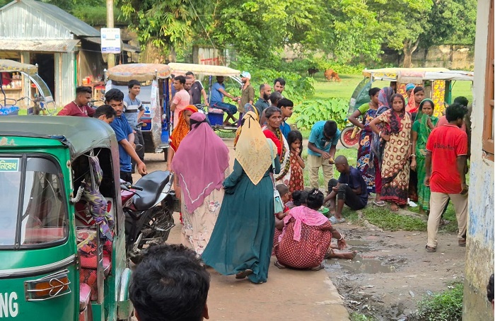 এক বোনকে বাঁচাতে পুকুরে নামে আরও দুই বোন, একসাথে তিন শিশুর মৃত্যু