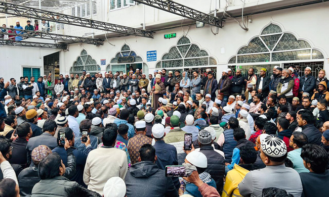 সিলেটে দোয়া, কালো পতাকা উত্তোলন, ব্যাজ ধারণ ও শোক বই খোলা কর্মসূচি