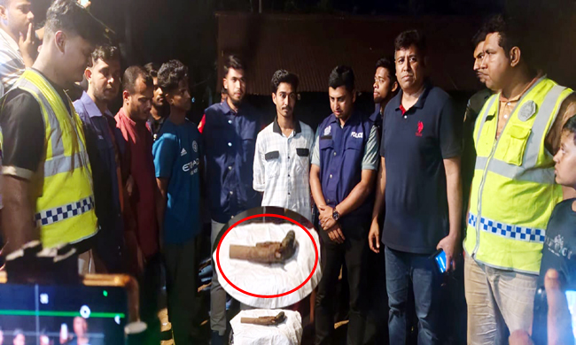 জাফলংয়ে কূপ থেকে দেশীয় পিস্তল উদ্ধার, আটক ৩