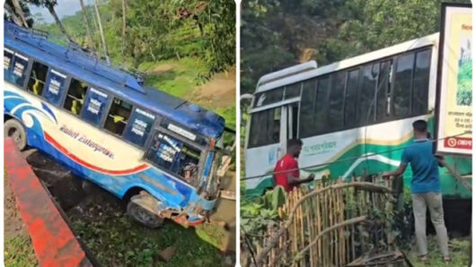 সিলেট বিমানবন্দর সড়কে সংঘাত এড়াতে একসাথে খাদে পড়ল দুই বাস