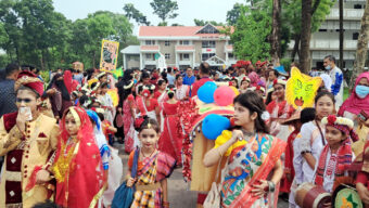 সিলেটে বর্ণিল সাজ বৈশাখী শোভাযাত্রা