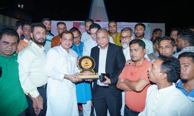 সিলেট-৬ আসনের সংসদ সদস্য ও গভর্নিং বডির সভাপতিকে ল’ কলেজে সংবর্ধনা