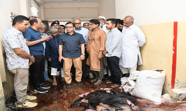 চামড়া শিল্পকে আরও শক্তিশালী ও রপ্তানিমুখী করার লক্ষ্য সরকারের : বাণিজ্যমন্ত্রী মুক্তাদির