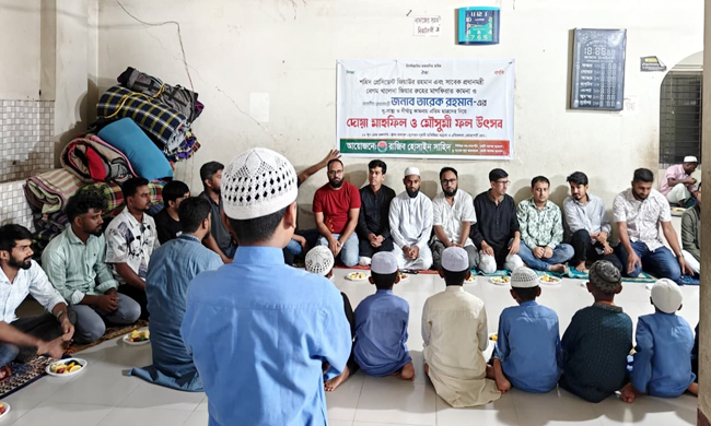 এতিমদের সাথে জন্মদিন কাটালেন এমসি কলেজ ছাত্রদল নেতা রাজিব