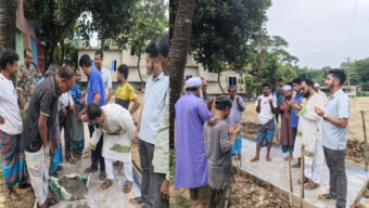শান্তিগঞ্জের বড়মোহা গ্রামের মাদ্রাসা ও স্কুলের রাস্তা পাকাকরণ কাজের উদ্বোধন
