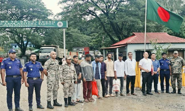 অবৈধ অনুপ্রবেশের দায়ে ভারতে সাজাভোগ শেষে দেশে ফিরলেন ৭ বাংলাদেশি