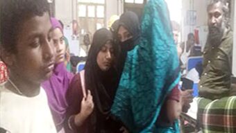 শিশু জায়ফা ছিল বাবা-মায়ের কোল, হঠাৎ জোরে একটা শব্দ হলো.