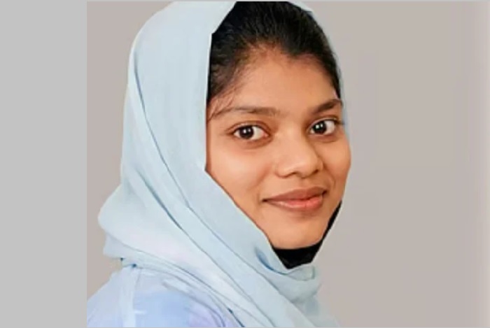 মেয়েকে পড়ানোর সামর্থ্য নেই বাবার, হবিগঞ্জের জান্নাতুল পেলেন ৭৪ লাখ টাকার বৃত্তি