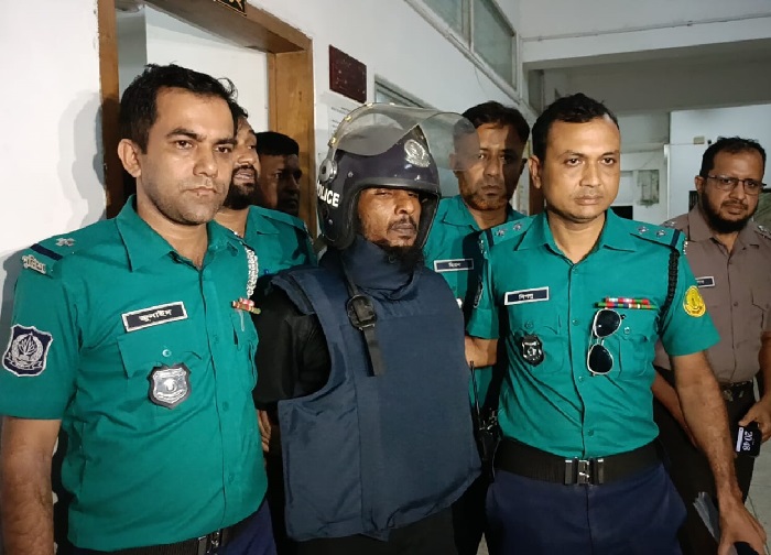 সিলেটে ট্রিপল মার্ডার: দায় স্বীকার করে আদালতে জবানবন্দি দিলেন বাবুল