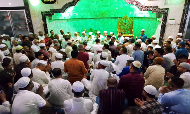 খালেদা জিয়ার ৮২তম জন্মবার্ষিকীতে মহানগর বিএনপির দোয়া মাহফিল
