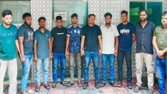 ভারতীয় অবৈধ ছয়টি মোটরসাইকেলসহ চোরাচালান চক্রের সিলেটী ৯ যুবককে ধরল পুলিশ