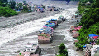 নেপাল ও তিব্বতে প্রাণহানি বেড়ে ৬৩৩