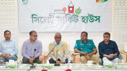 রাষ্ট্রপতির সিলেট সফর: সংশ্লিষ্টদের যে নির্দেশনা দিলেন মন্ত্রী আরিফুল হক চৌধুরী