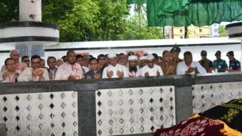 সিলেটে এসে দুই ওলির মাজার জিয়ারত করলেন রাষ্ট্রপতি