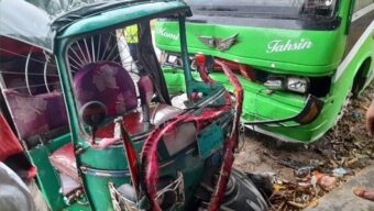 শ্রীমঙ্গলে বাসের ধাক্কায় প্রাণ গেলো অটোরিকশার তিন যাত্রীর