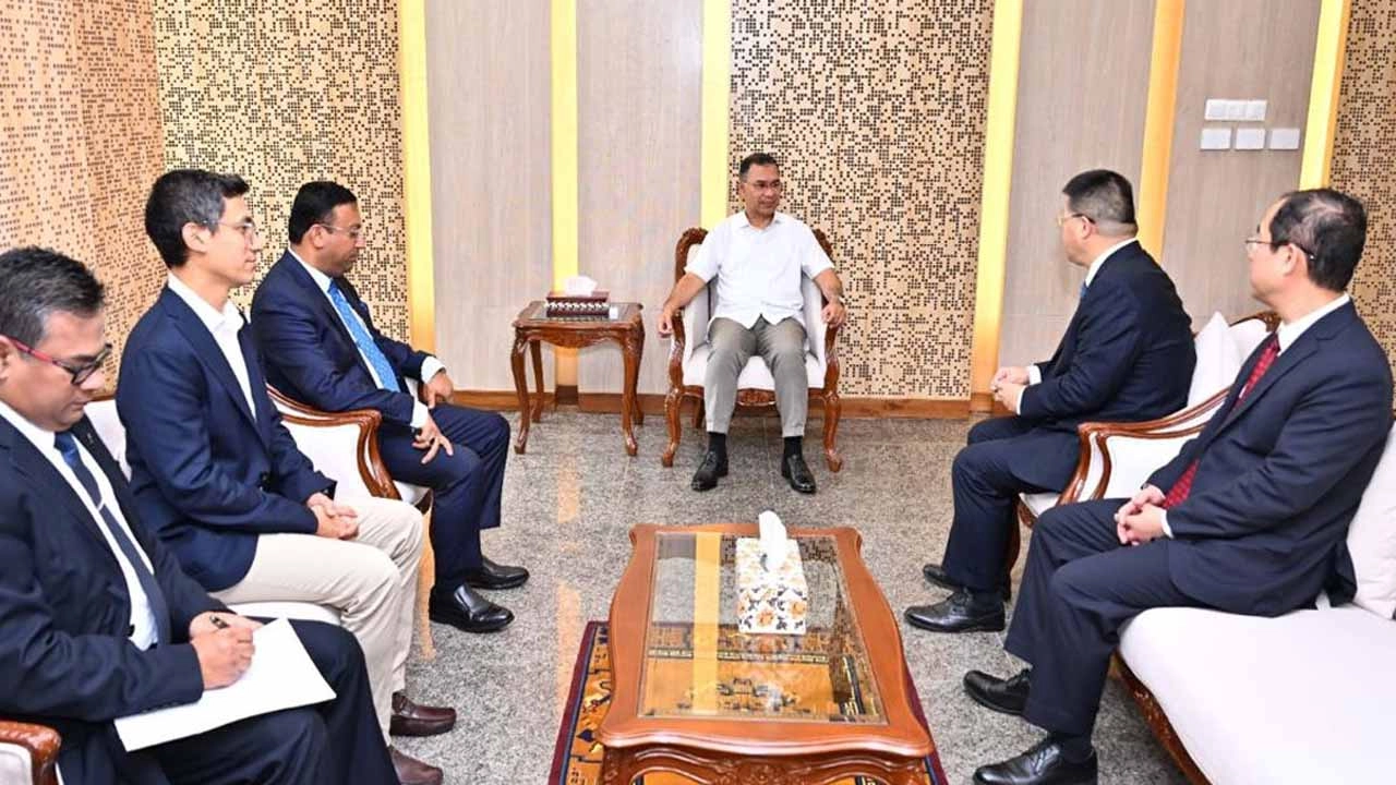 প্রধানমন্ত্রীর সঙ্গে চীনা রাষ্ট্রদূত ইয়াও ওয়েনের বিদায়ী সাক্ষাৎ